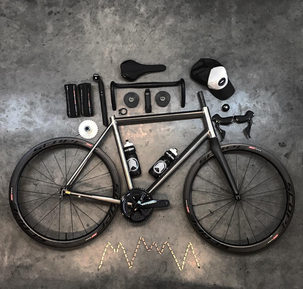 Ontdek de Voordelen van een Titanium Racefiets voor Ultieme Prestaties