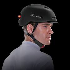 Speed pedelec helm: veilig en comfortabel op weg